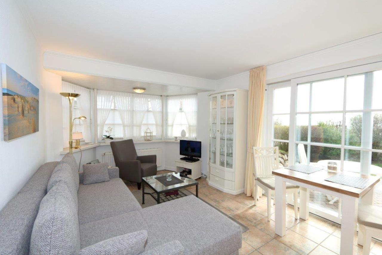 Fewo-tietje-traumhafter-blick-ueber-die-felder-bis-nach-keitum Apartment *